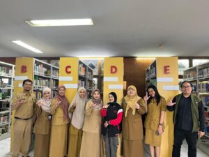 Photo 6118433685322272367 y