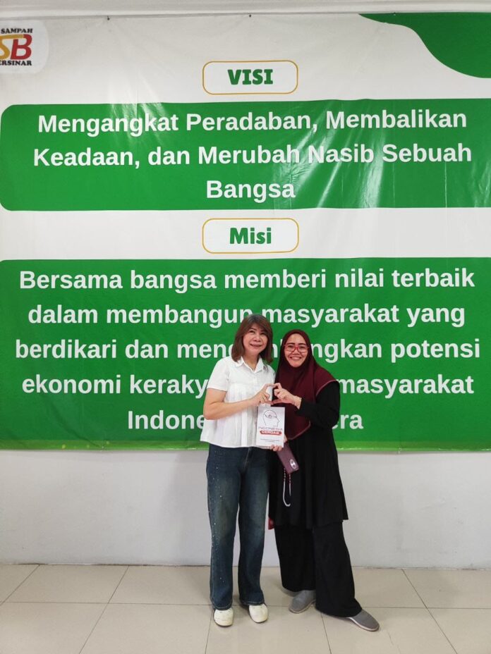 Kolaborasi Bank Sampah Bersinar dan Sekolah Perempuan