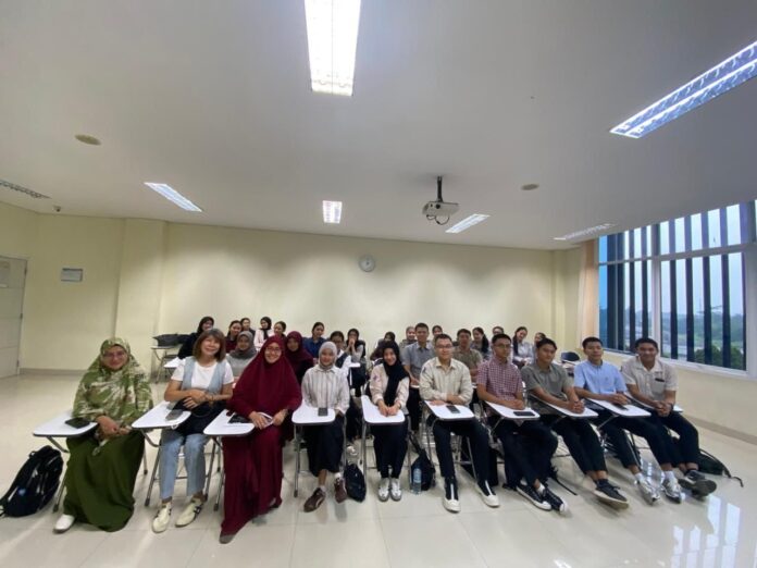 Menulis untuk Menata Hati, Mengelola Sampah untuk Menjernihkan Pikiran