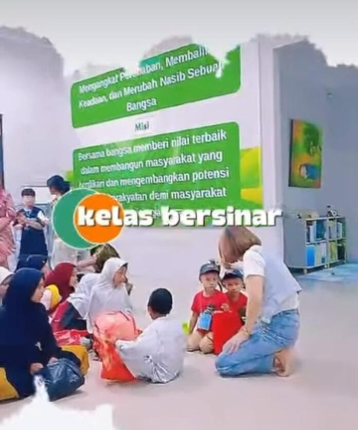 Kelas Bersinar: Dari Sampah Lahir Cahaya Ilmu